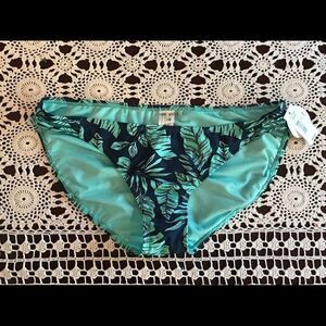 NWT Hot Water Lg Bikini Bottoms
